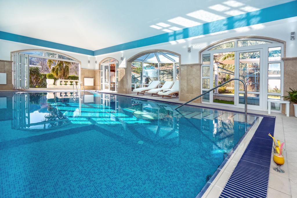 Apartments Anna Омиш Экстерьер фото
