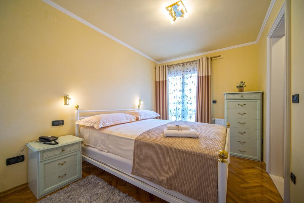 Apartments Anna Омиш Номер фото